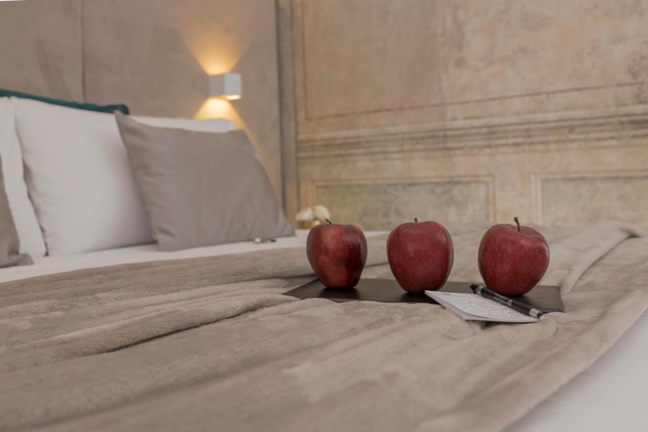 Отель Navona Style Рим Экстерьер фото